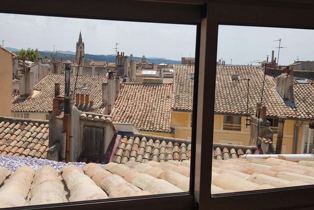 Ferienwohnung Beau Duplex Avec Terrasse - Centre Historique Aix-en-Provence Exterior foto