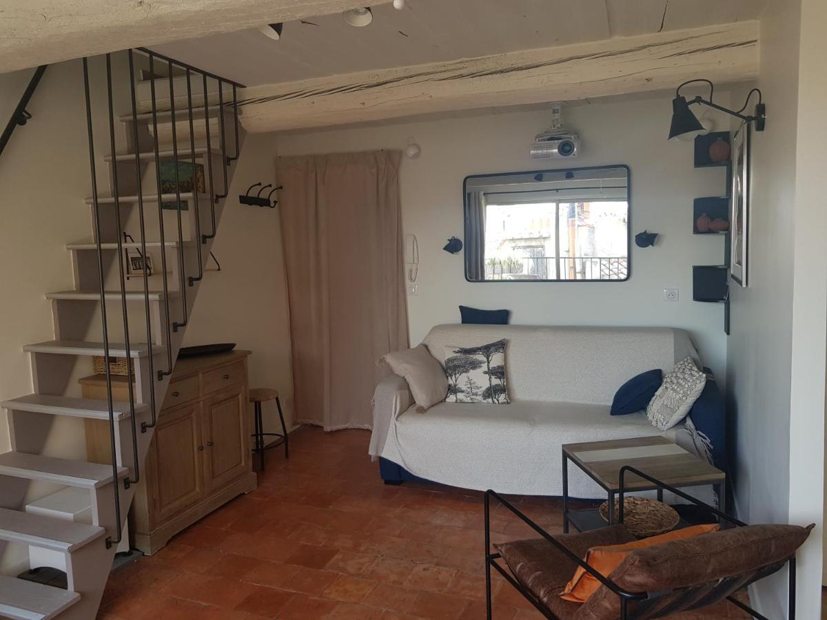 Ferienwohnung Beau Duplex Avec Terrasse - Centre Historique Aix-en-Provence Exterior foto