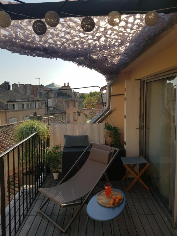 Ferienwohnung Beau Duplex Avec Terrasse - Centre Historique Aix-en-Provence Exterior foto